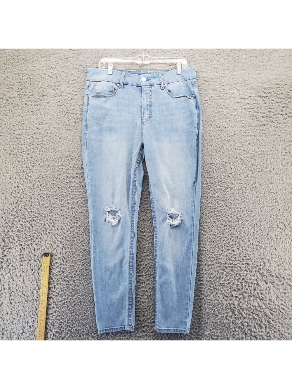 Seven7 Jeans Womens Size 14 Light Blue High Rise Skinny Distressed Denim *Read*